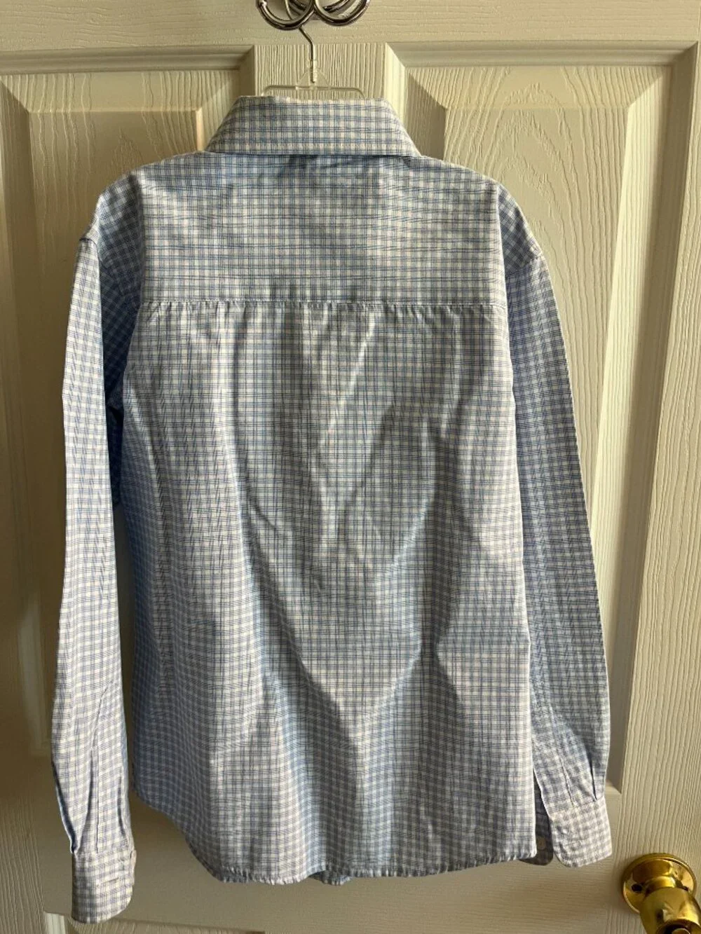 Boys size 12 Sahara Club long sleeved checked button down shirt